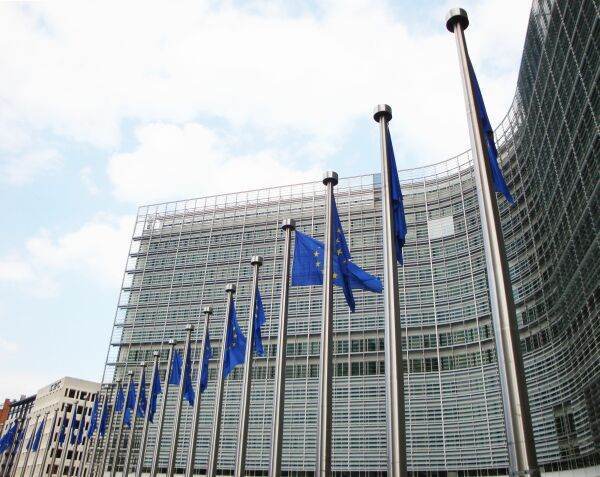 SUA și Europa, dezacord tot mai mare. NATO se clatină, avertizează Reuters