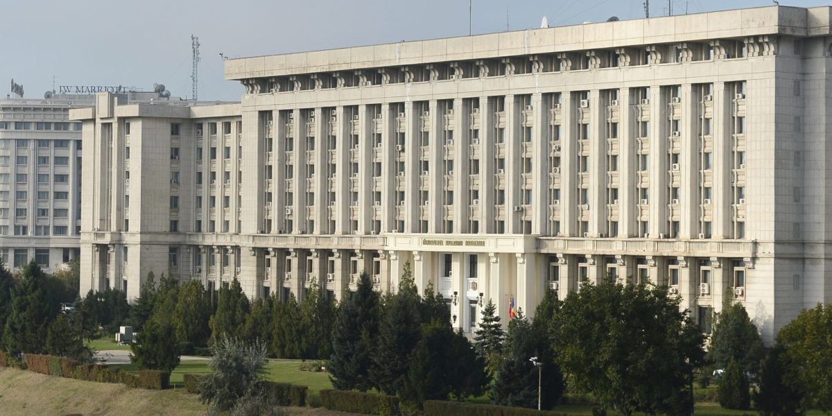 Obuz neexplodat, descoperit într-o curte: Zona, securizată Rapid