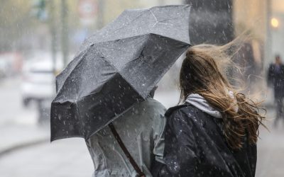 Alertă meteo extremă în Ungaria: Furtuni puternice, cod roșu pe tot teritoriul