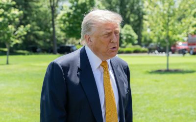 SUA și Iran: Acord istoric, dar DONALD Trump amână semnarea