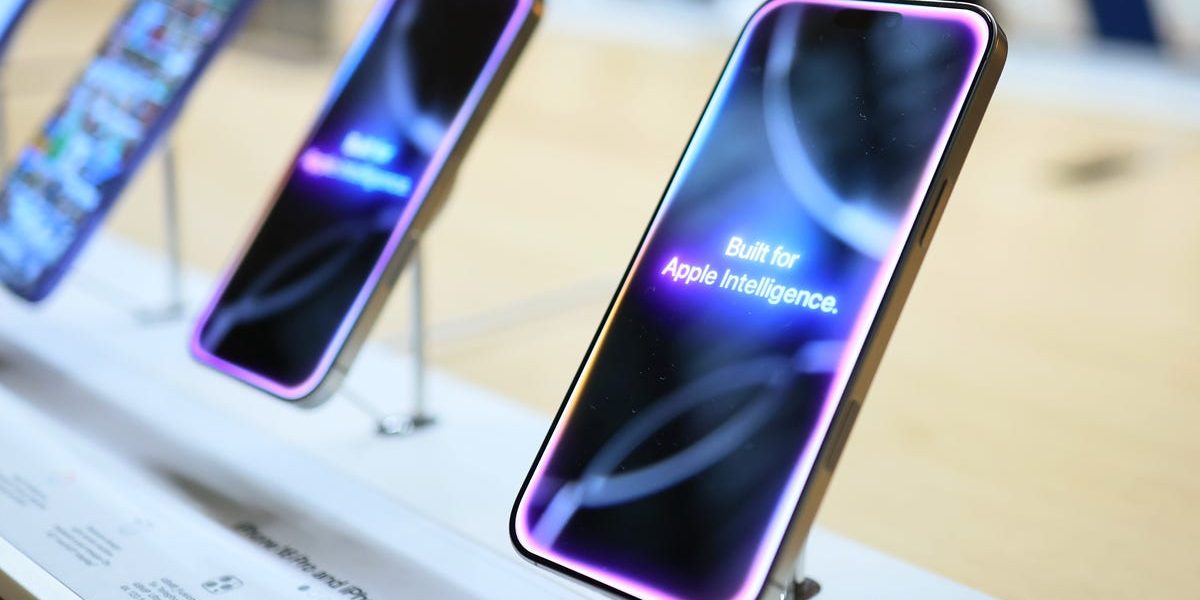Apple plătește despăgubiri pentru Siri: Cine poate primi bani