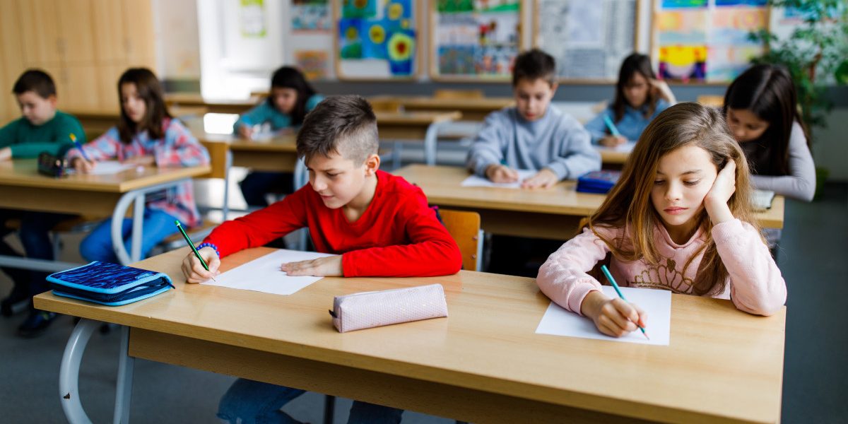 Evaluare Națională 2026: Micuții au dat Matematica și Explorarea. Când ies notele?