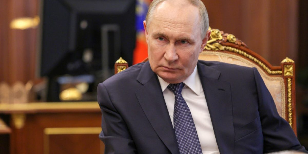 Cât câștigă bonele pentru COPIII lui Putin? Detalii interzise