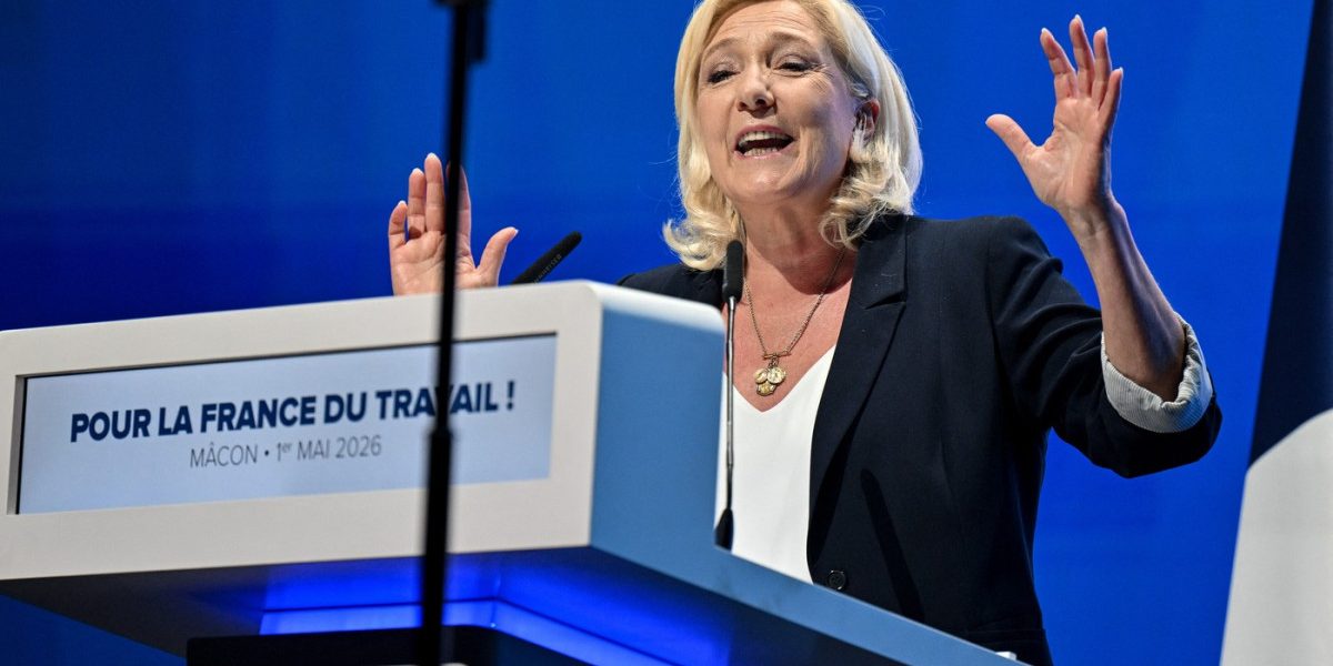 Marine Le Pen spune că nu plănuieşte un „Frexit”, dar avertizează UE că vor fi schimbări dacă va câştiga alegerile în 2027