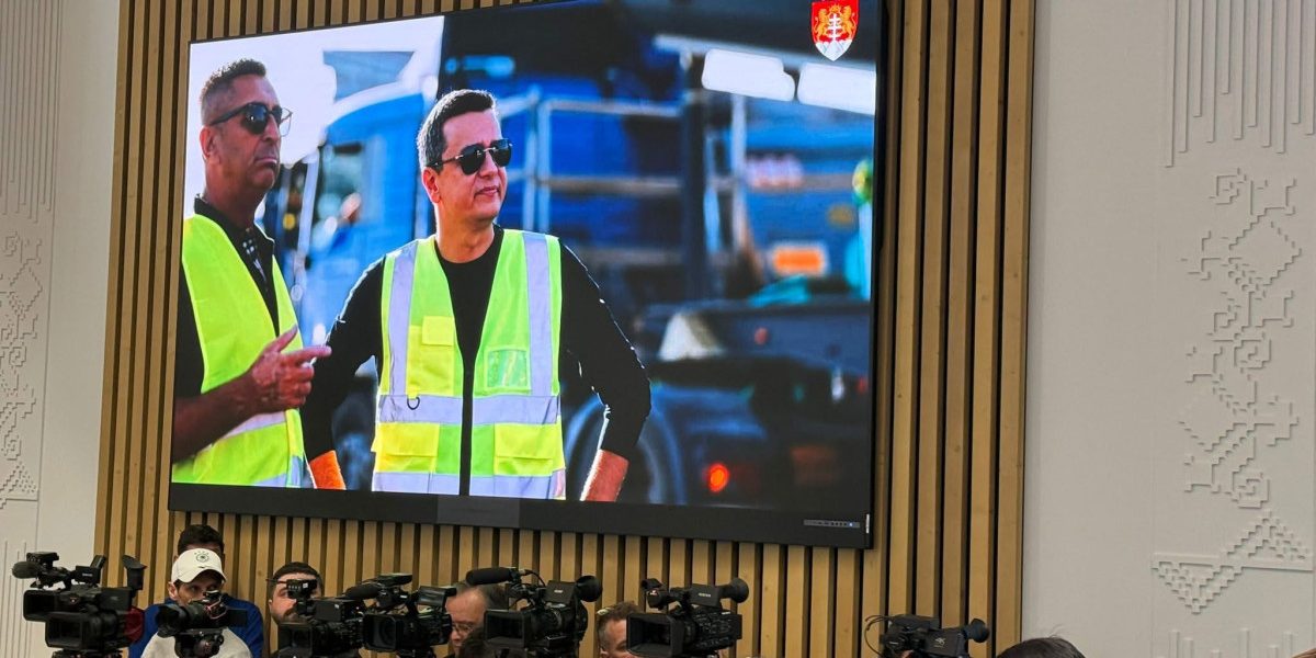 Bolojan, „bombardat” la Suceava cu Grindeanu: PSD umilește premierul