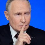 Economia Rusiei a ajuns pe marginea prăpastiei. Putin ar fi obligat să majoreze încă o dată impozitele