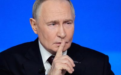Rusia, pe marginea prăpastiei economice: Putin majorează impozitele
