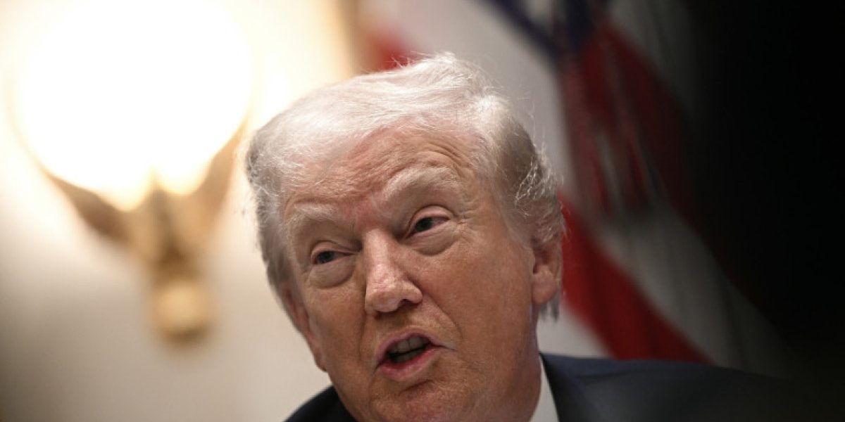 Trump spune că era „la o oră distanță de a lansa un atac asupra Iranului”. Cât mai are Teheranul până la reluarea loviturilor SUA