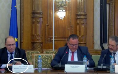 Elevă, discurs CUTREMURĂTOR despre școală, în timp ce ministrul… pe telefon