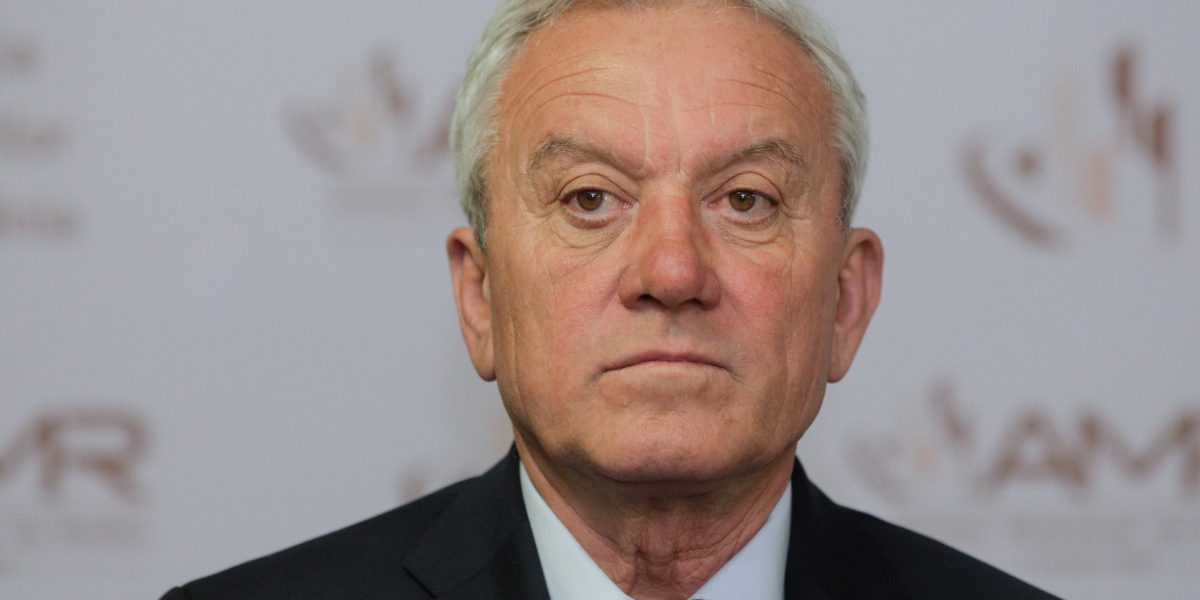Buzău: Scandal uriaș după ce Primăria vrea „coteț mobil” de 37.000 de euro