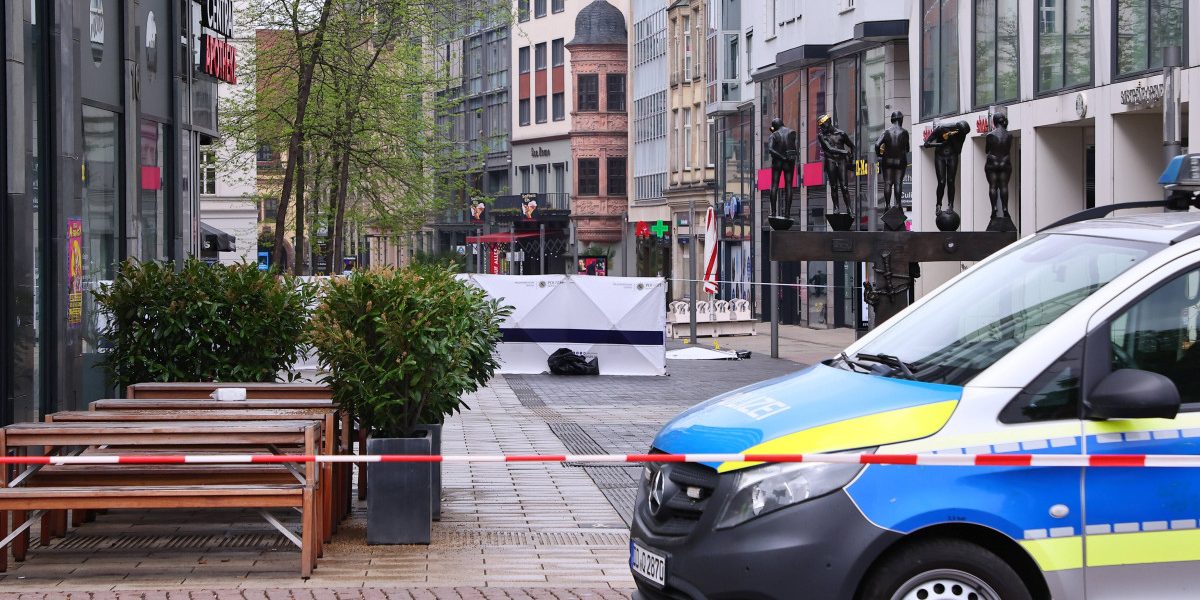 Atac cu mașina în Leipzig: Criminalul ucide doi și ajunge la psihiatrie
