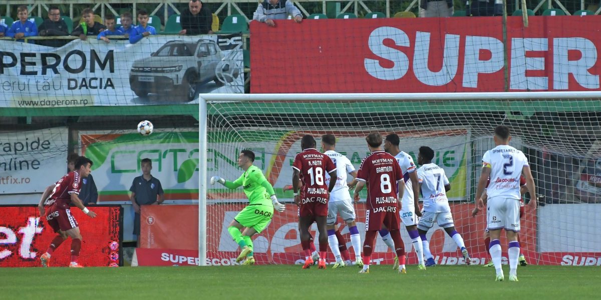 Argeș, învinsă de Rapid în play-off-ul SuperLigii: Patru schimbări la pauză