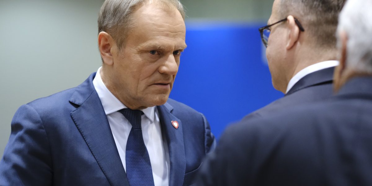 Tusk avertizează NATO: Luați în serios Rusia, după incidentul de la Galați