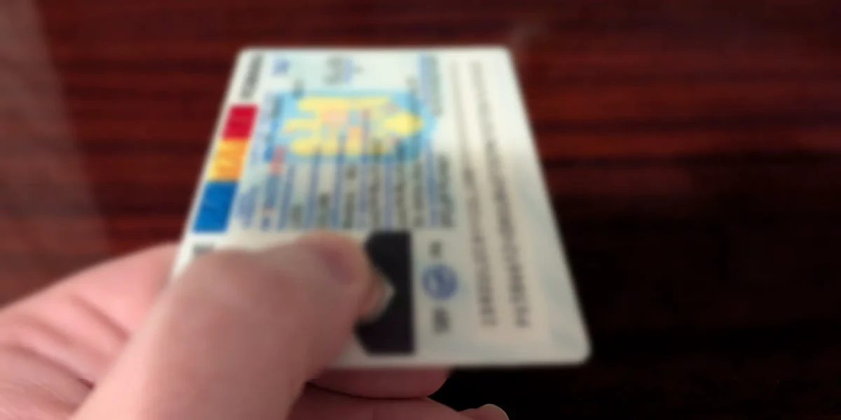 Schimbă buletinul? Ce acte și pași sunt obligatorii în România pentru un nou domiciliu sau nume
