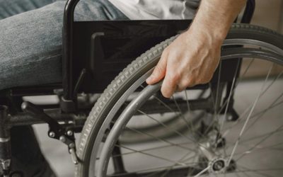 Handicapații, avertizați: Greșeala care blochează indemnizația