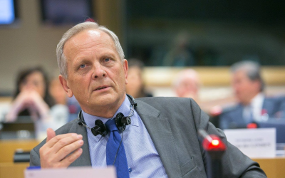 Stolojan: România riscă să piardă miliarde de la UE dacă pierde criza politică