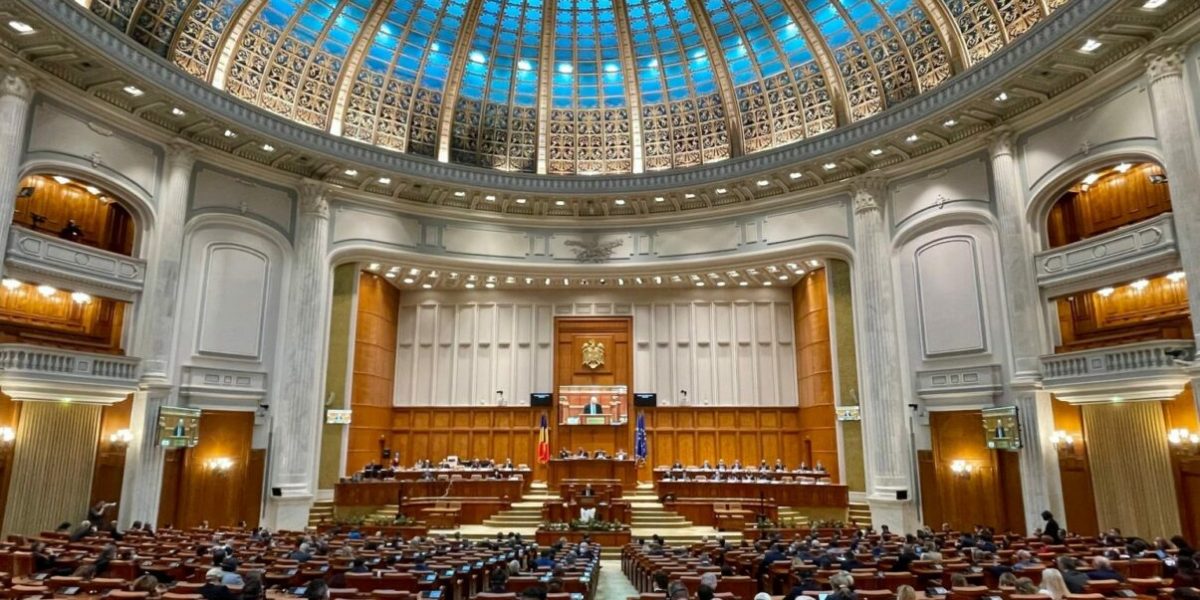 AUR, scor-șoc la parlamentare: 32%. Nicușor Dan, peste așteptări