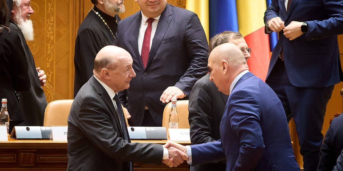 Băsescu, soluție-șoc: „Criza politică e moartă? Trebuie reînviată!”