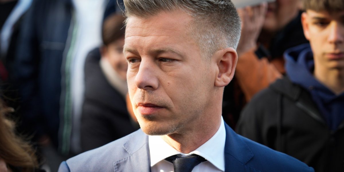 Peter Magyar vrea o alianță cu presa: Ce planuri are politicianul?