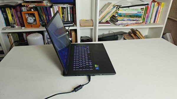 GIGABYTE A16 gaming: Performanță și preț bun la laptop