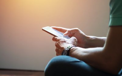 Buletin pe telefon: Românii scapă de acte din 2026