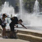 Codul roșu de temperaturi extreme a fost extins de ANM. Alerte de vijelii puternice intră în vigoare în câteva ore