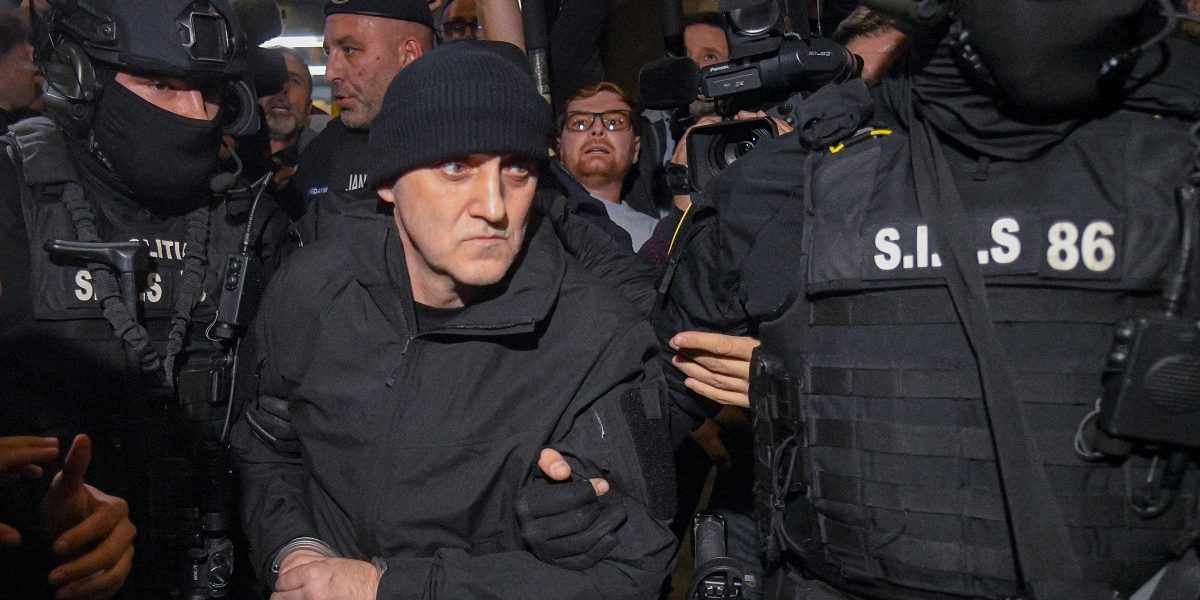 Potra, arestat la domiciliu de Înalta Curte