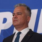 Veștea, „Funcția bate gradul”. Criza politică zguduită