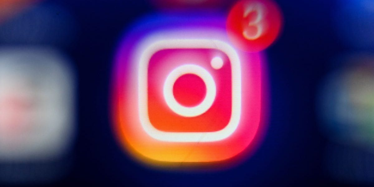 Instagram failed to send message. Instagram, Facebook down Friday