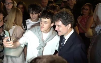 Președintele: „Înțeleg responsabilitatea” față de scandările „Nicușor, trădător”