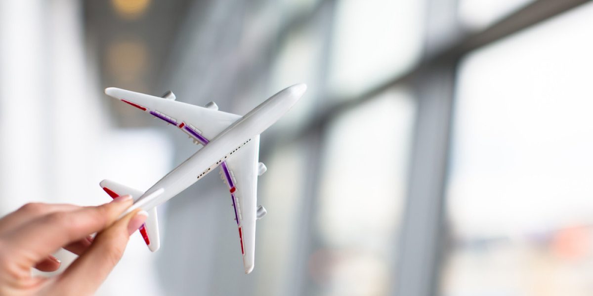 Airlines, tăieri masive de zboruri peste iarnă. Milioane de pasageri afectați