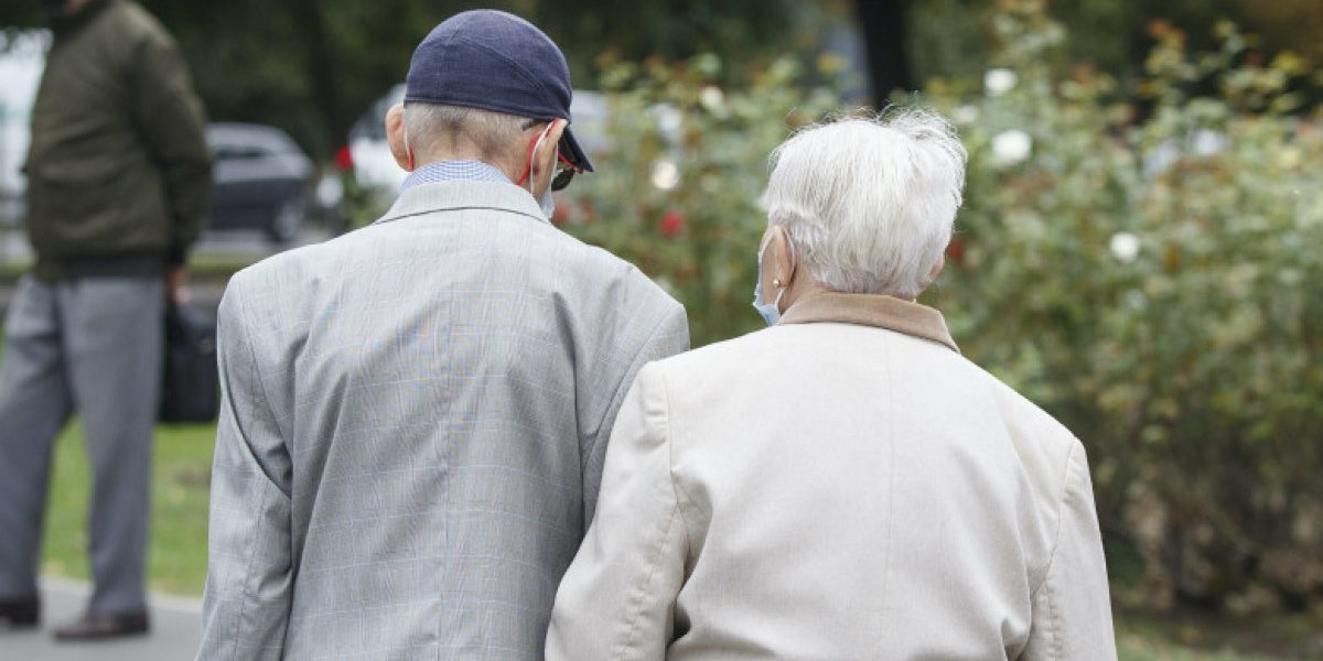 Pensionari deveniți milionari în euro după proces cu statul
