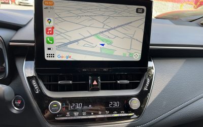 Șoferii, în revoltă: Ecranele din mașini, un coșmar digital