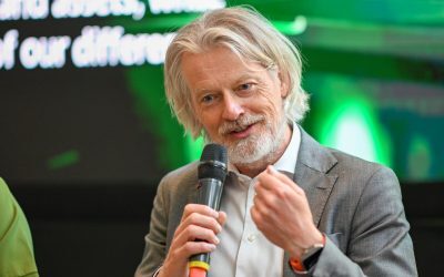 IT: Investitor străin unește două firme românești, lansează sute de joburi