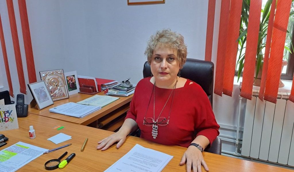 Simona Anghel, director general CJAS Buzău, examen luat