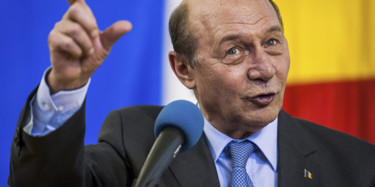 Băsescu despre suspendarea lui Dan: „Mă aștept la iresponsabilitatea politicienilor”