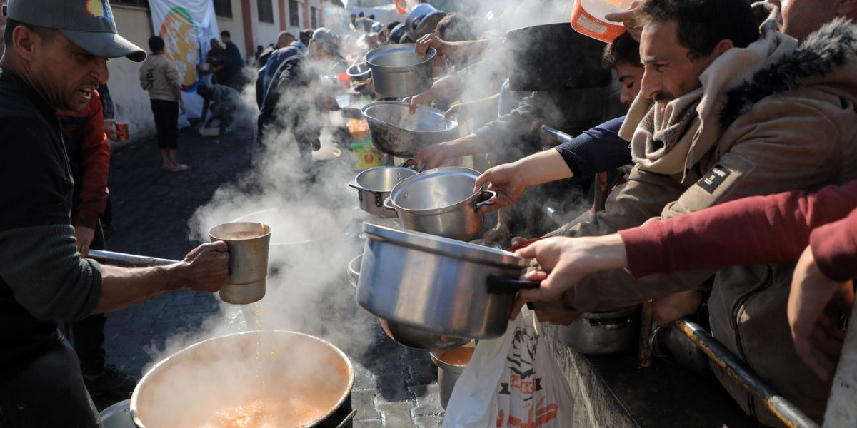 OMS: Alimentele contaminate, ucigașul tăcut al 1,5 milioane de oameni/an