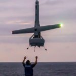 Femeie militară, rănită grav la mână de dronă V-BAT. Anchetă Reuters