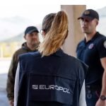 Peste 400.000 de mafioți activează în Europa