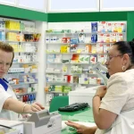 Sănătatea: Farmaciile și drogheriile scapă de dosar, se autorizează online