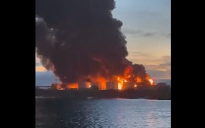 Sevastopol în beznă: Dronele Ucrainei lovesc baza Flotei Rusiei