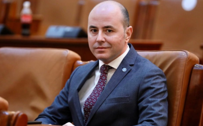 Muraru către China: Parlamentarii nu cer aprobarea Puterii străine