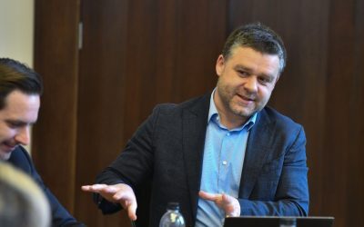 Ciucu refuză confruntarea PNL: Primarul sfidează partidul în ziua votului pentru Veștea
