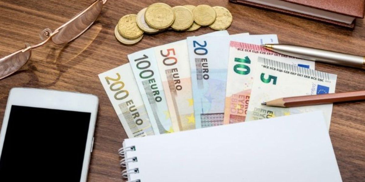 Prețurile serviciilor telecom, afișate în lei: Decizie crucială pentru România