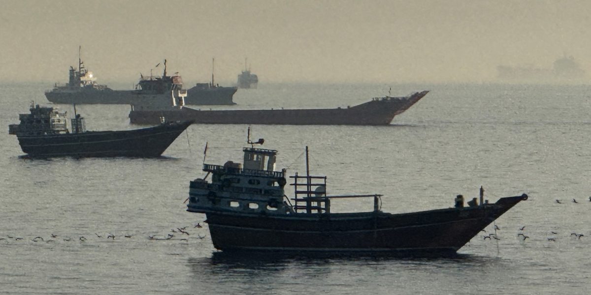 Iranul blochează Ormuzul: Tensiuni majore cu Israelul după atacuri în Liban