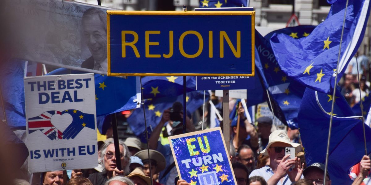 10 ani de Brexit: Londra cere revenirea în UE