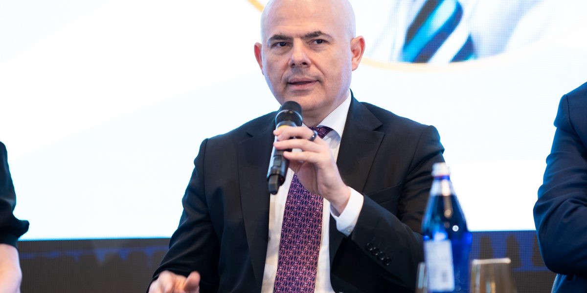 Piețele ignoră crize, amplifică altele: Explicația lui Vulpescu