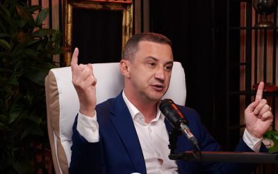Simonis dă de pământ cu Fritz și USR-iștii pe tema hainelor