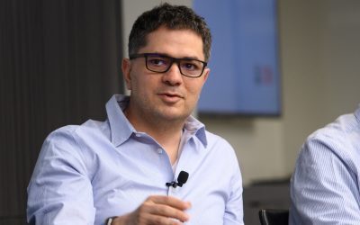 AI în bănci: ChatGPT e doar începutul, organizațiile vor fi AI