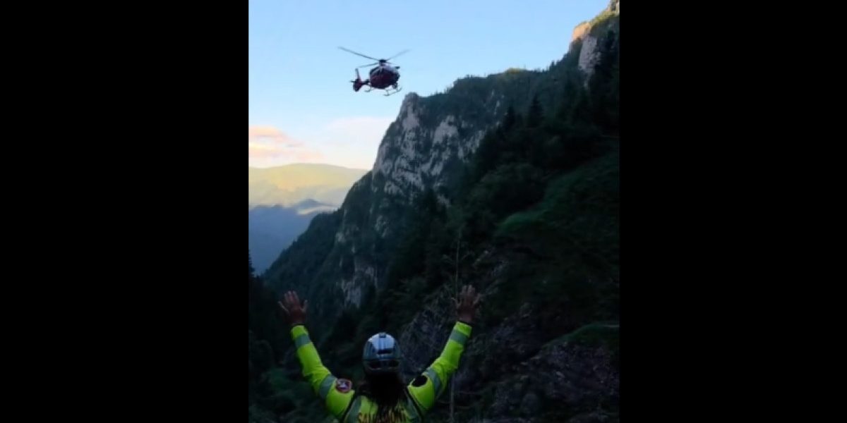 Bucegi: Turiști salvați de pe un traseu montan periculos